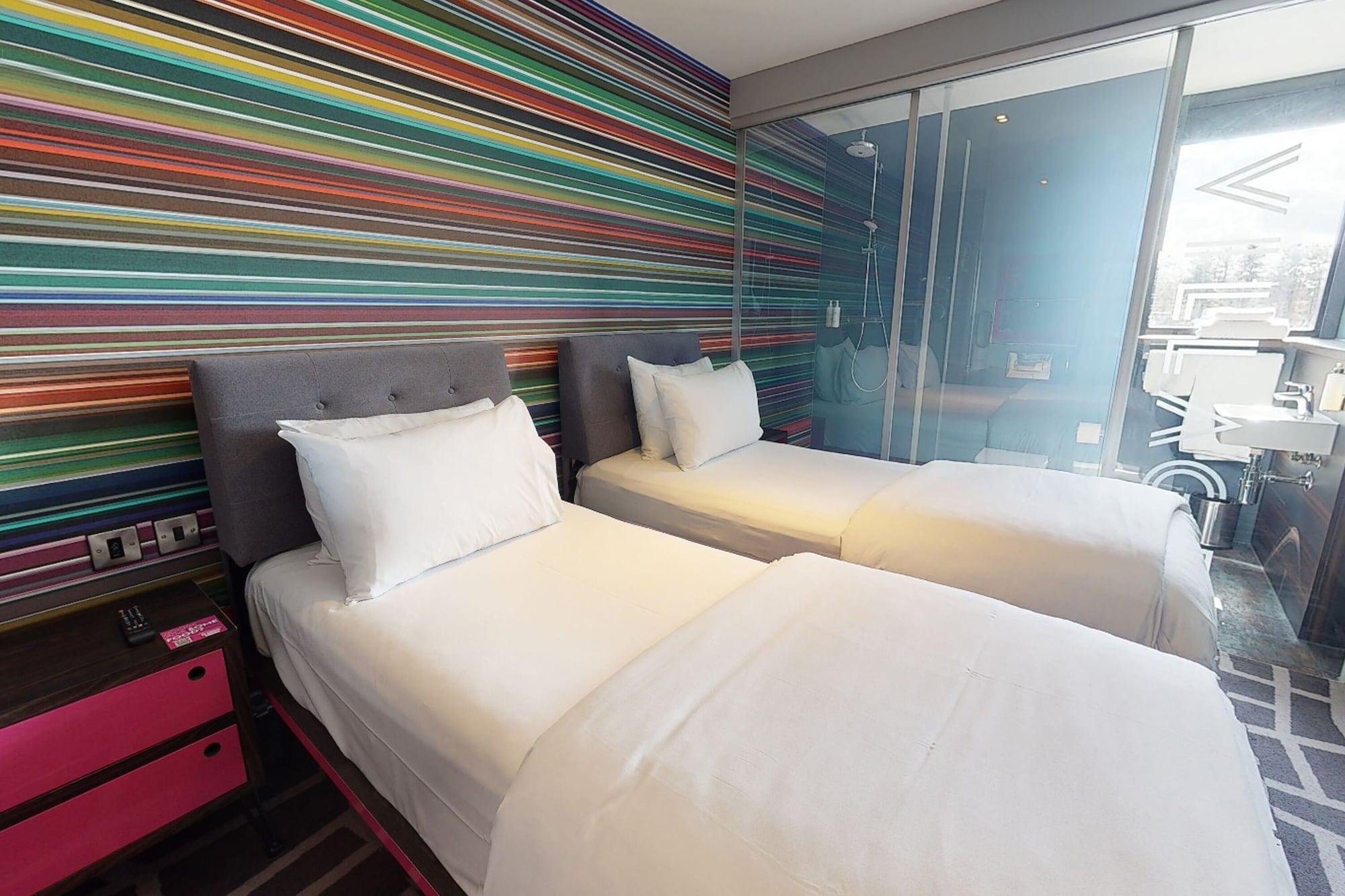 Village Hotel Портцмаус Экстерьер фото